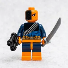 LEGO DC Super Heroes Deathstroke Minifigure(sh194)Complete w/Katana & Blaster.