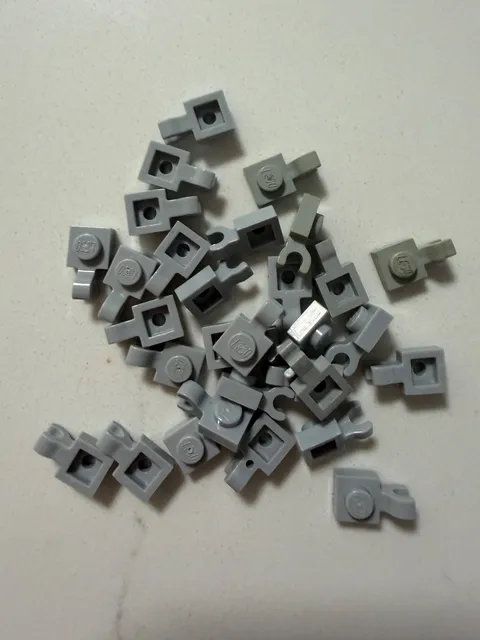 LEGO Parts 6019, 61252 (5pcs) Plate, Modified 1x1 w/Clip Horizontal Choose Color
