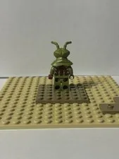 LEGO Space Galaxy Squad Mantizoid Minifigure gs014 
