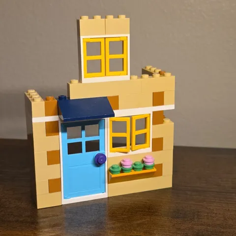 LEGO Classic Bricks Bricks Bricks Set 10717 Incomplete Country House Build