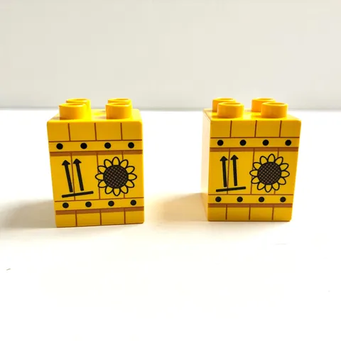 LEGO Duplo Sunflower Crate 2 Piece Farm Garden Flower Specialty Printed Block