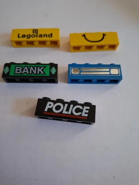 No 296 5 x Lego Basic 1x4 3010 Printed