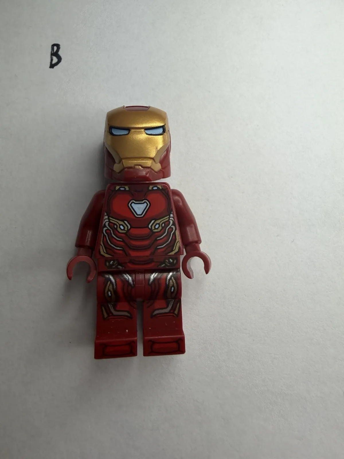 LEGO IRON MAN MINIFIGURE SUPER HERO AVENGERS FIGURE BLUE EYES