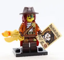 LEGO Minifigures Series 29 Vampire Hunter Minifigure w/ Torch & Poster