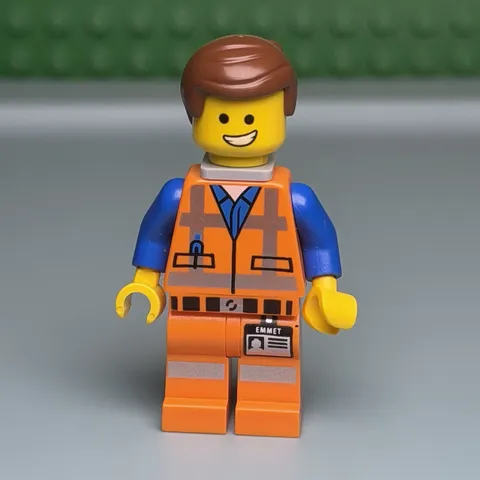 Lego Emmet Minifigure 30280 tlm066 Movie CMF Lot Rare Retired HTF Wide Smile A12