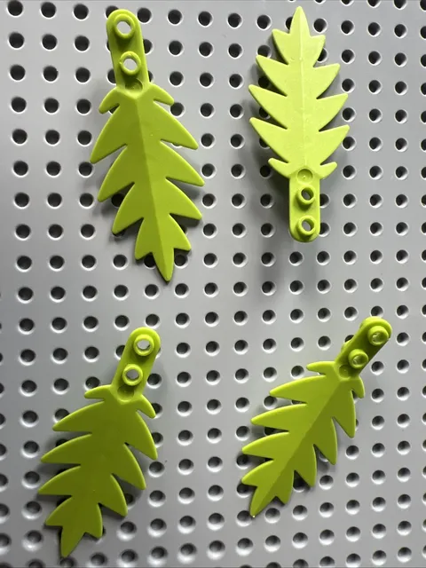 LEGO 6148 Palm Leaf Lime Plant Small 8x3 Lot of 4 Tropical Forest Jungle Castle