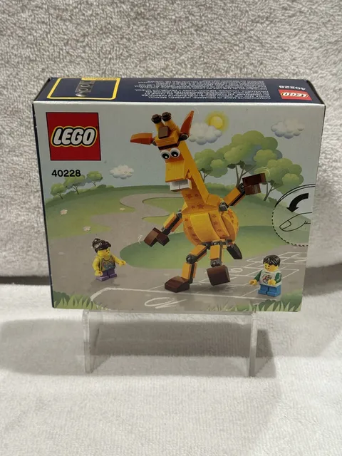 LEGO toysRus Exclusive: Geoffrey & Friends (40228) sealed box  Retired