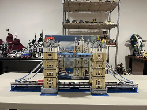 LEGO London Tower Bridge 10214 100% Complete with Box and Instructions