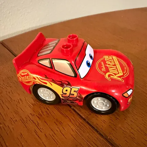 LEGO DUPLO Disney Pixar Cars Lightning McQueen Printed Vehicle Red/Black