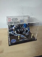 LEGO Star Wars 75280 501st Legion Clone Troopers With Display Case