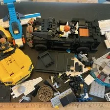 Lego Lot Parts Mercedes Millennium Race Plane Minifigs Parts