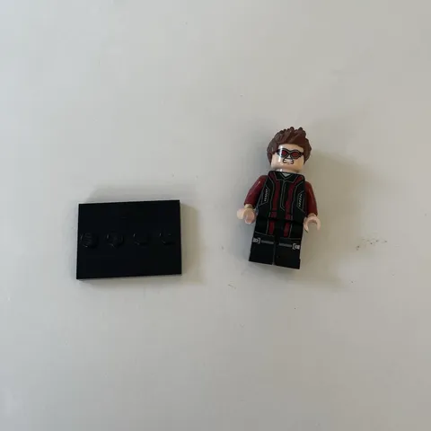 Lego Hawkeye - Black and Dark Red Suit Authentic Minifigure Legos Super Heroes