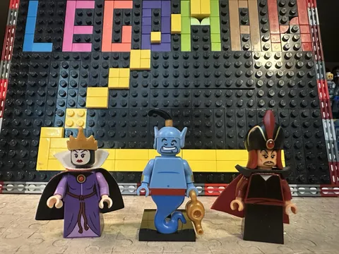 Lego Disney Queen, Genie, Jafar CMF Minifigures  Combo