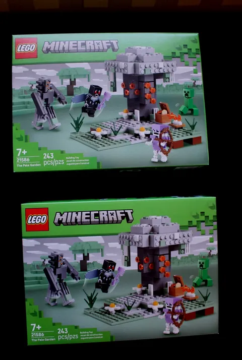 TWO SETS UNOPENED: Lego Minecraft The Pale Garden 243pc Sealed Sets #21586