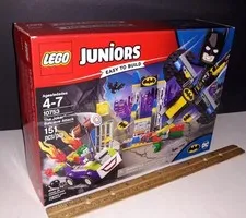 Joker Batcave Attack Batman - Lego 10753 - Sealed 151 Pieces Retired Juniors