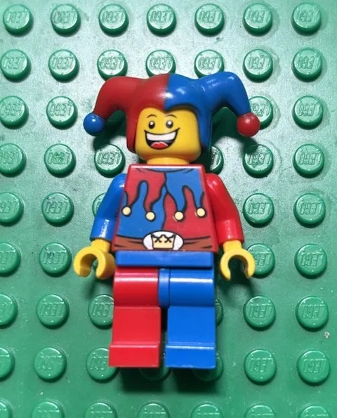 Lego 7079 Jester Minifigure cas403a Retired Clown Castle Knights - Excellent