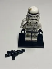 LEGO Star Wars Sandtrooper with White Pauldron Minifigure SW0383