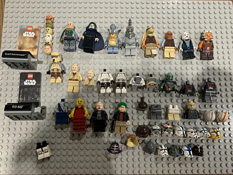 Mixed Lego Star Wars Minifigure Lot and parts+ extras