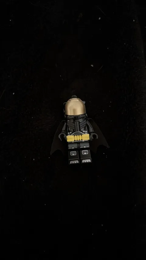 LEGO DC Batman Space Batsuit Minifigure from Set 70923 SH0452