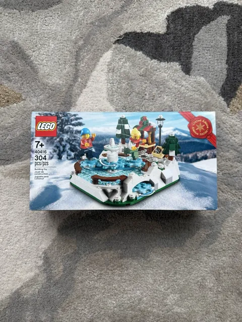 LEGO 40416 Seasonal Ice Skating Rink NEW IN BOX Limited Edition Free Shipping