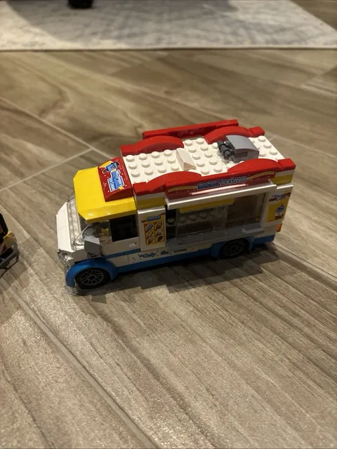 LEGO CITY ICE-CREAM Van Truck Only SET 60253 NOT COMPLETE Loose