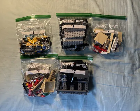 LEGO Train Station 60050  100% complete Good condition. 