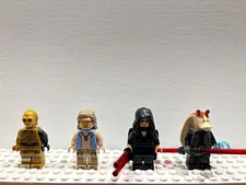 LEGO Star Wars Minifigure Lot of 4 - C-3PO, Rey, Jar Jar, & Luke - READ
