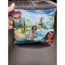 LEGO Disney - Moana's Dolphin Cove 30646 with Moana Buildable Figure