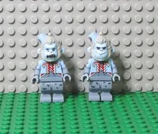 LEGO Batman Series Flying Monkey Minifigures Set of 2 with 3 Parts Each