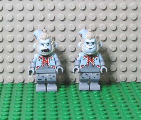 LEGO Batman Series Flying Monkey Minifigures Set of 2 with 3 Parts Each