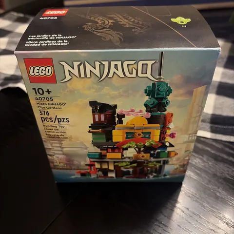 LEGO 40705 Micro Ninjago City Gardens Brand New Factory Sealed Set Retired GWP