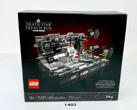 LEGO Star Wars Death Star Trench Run Diorama (75329) New and Sealed 665 Pieces