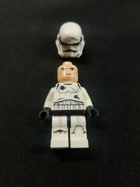 Lego Star Wars Imperial Jet Pack Trooper Battle Damaged See Detailed Pics Q *