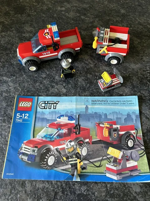 LEGO CITY: Off-Road Fire Rescue 7942 100% Complete Set With Instructions Manual