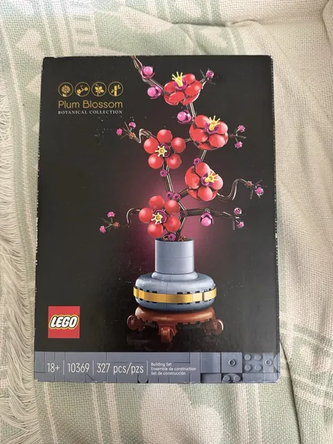 Lego Botanicals Plum Blossom