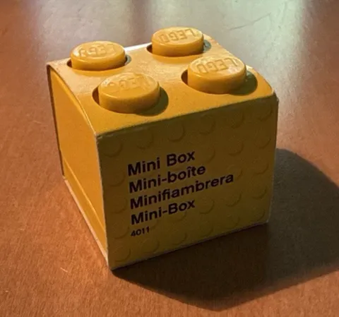 Lego Mini Box 4 yellow