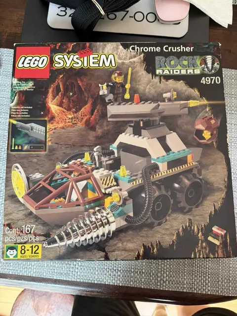 FREE SHIPPING   LEGO Rock Raiders 4970 Chrome Crusher…NEVER BEEN OPENED!!!