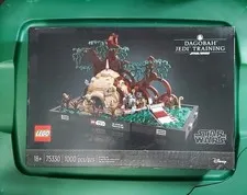 LEGO Star Wars Dagobah Jedi Training Diorama 75330 NEW Factory Sealed Retired