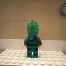 LEGO Green Ninja Minifigure w/ Trans-Light Green Translucent Spiky Hair Mask