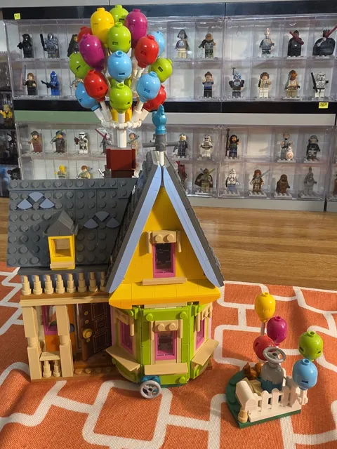 LEGO Disney: Up House (43217) Building Only - Pristine No Figs, Box, Instructns