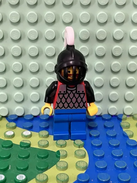 Lego Minifigures Castle Knight Scale Mail Cas067
