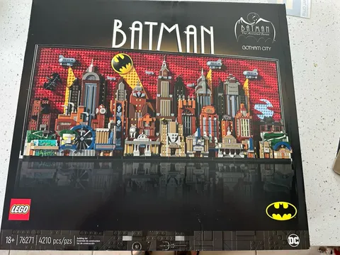 LEGO Batman: The Animated Series Gotham City 76271 