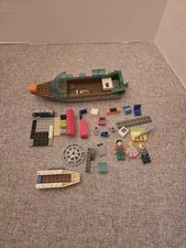 Lego - Pieces of a Boat, 3 Figures, Bricks