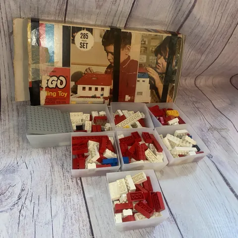 Vintage LEGO Samsonite No. 285 Building Set Box & Parts Incomplete 1966