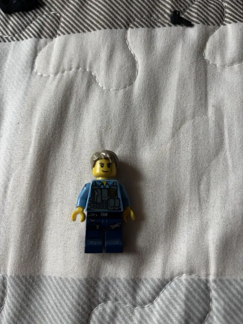 Lego Chase McCain Minifigure Town City Police cty0341 from set 5000281 Rare