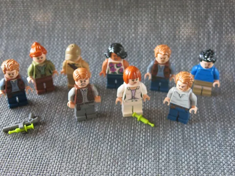 LEGO Jurassic World Minifigures Lot - 9 Figures (Owen Grady, Claire Dearing)