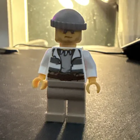 Lego Male Crook Criminal Swamp Police Minifigure New Good Condition cty0515
