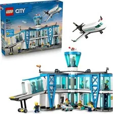 LEGO AIRPORT CONSTRUCTION WITH AIRPLANE