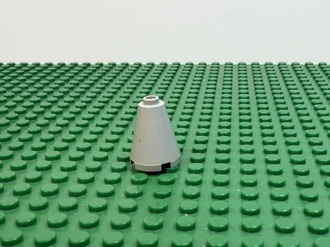 1993 LEGO Old Light Gray Cone 2 x 2 x 2 w/Blocked Open Stud 6852 6419 #3942b