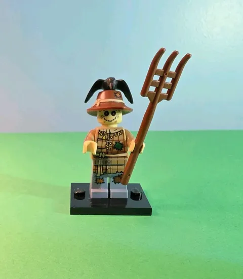 LEGO Collectible Minifigures Series 11 - 71002 Scarecrow w/ Hat & Pitchfork